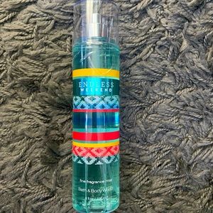 Bath & Body Works Spray: Endless Weekend